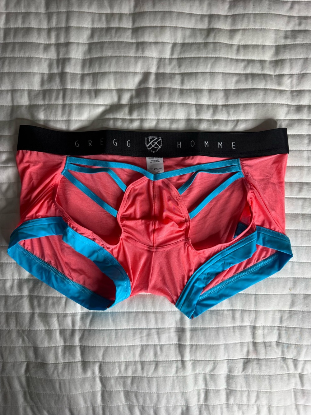 GREGG HOMME Coral & Turquoise Boxer - Picture 3 of 5